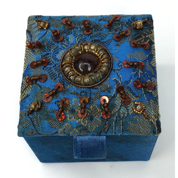 Silk Bead Embellished Blue Vintage Gift Box 2in by 2.5 inches - Picture 1 of 5